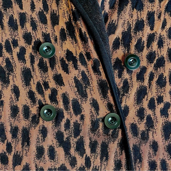 St. John Wool Blend Leopard Knit Cape Poncho | Double Breasted Statement Wrap - Picture 3 of 13
